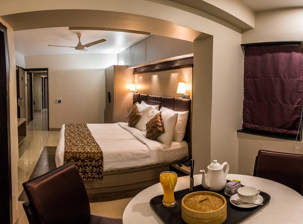 Hotel Oriental Aster - Mumbai International Airport Екстер'єр фото