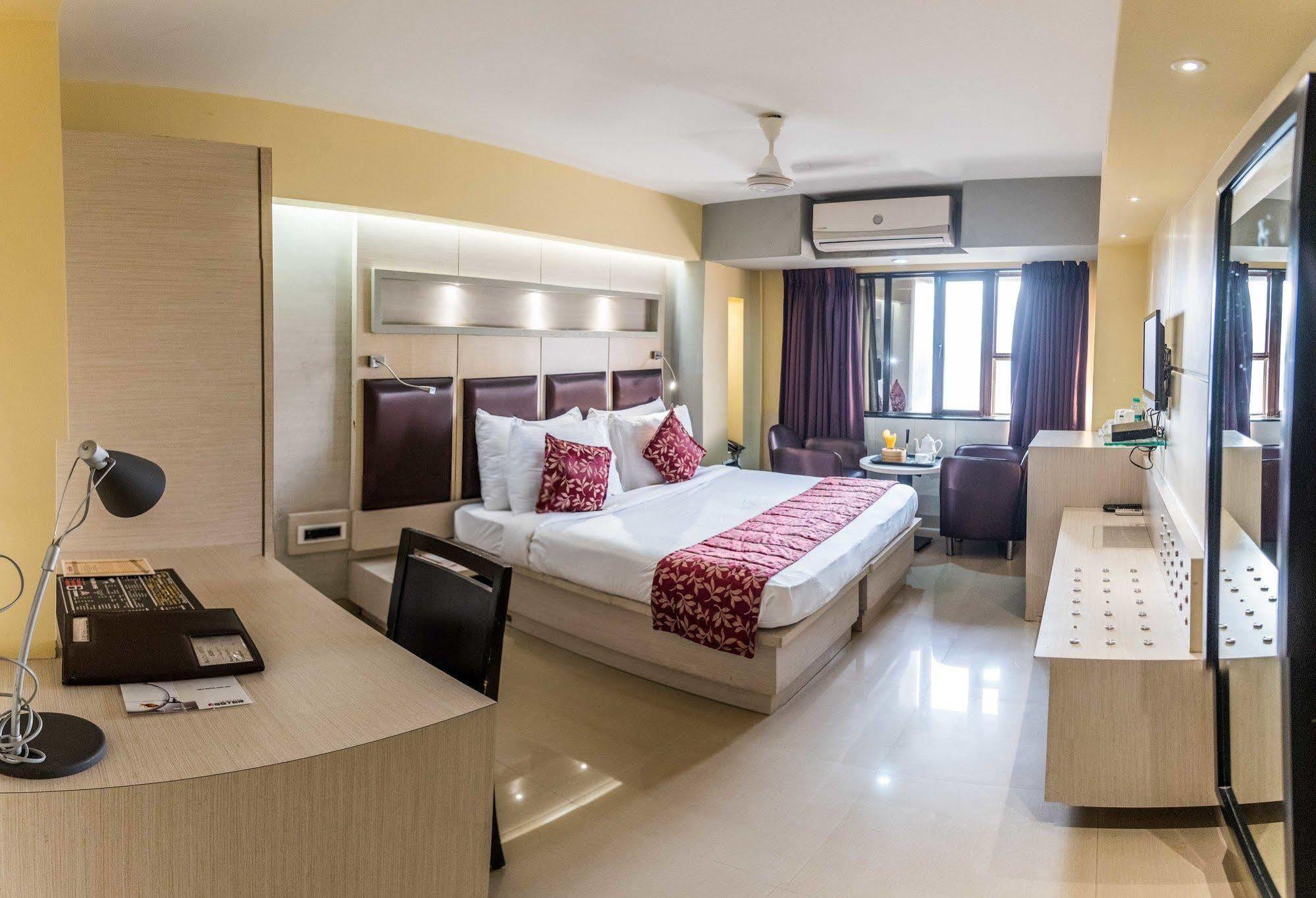 Hotel Oriental Aster - Mumbai International Airport Екстер'єр фото